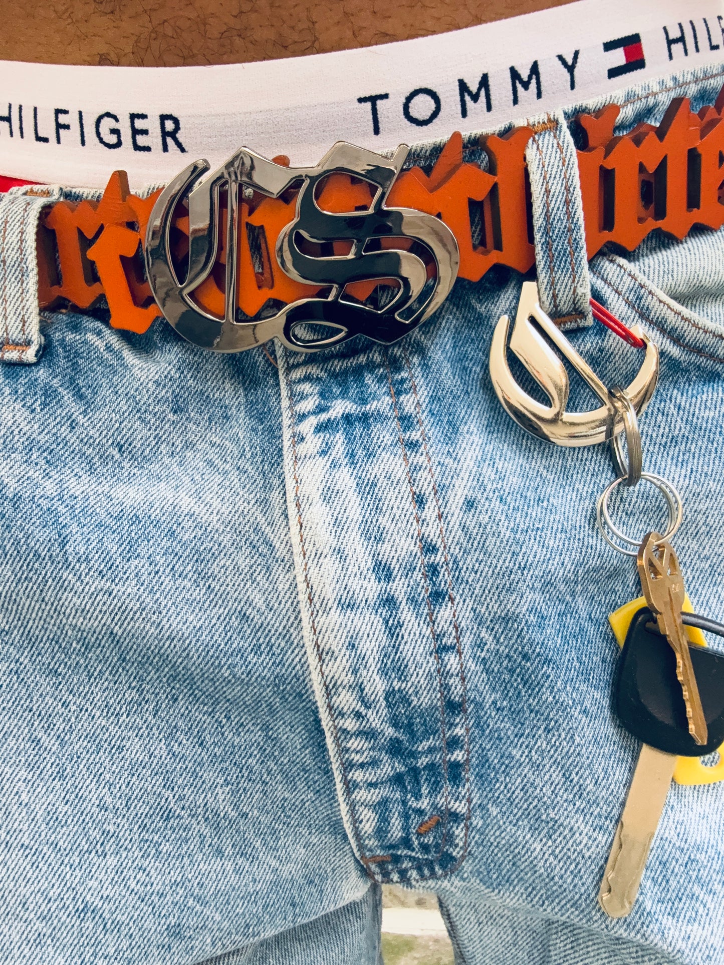 [C] Carabiner